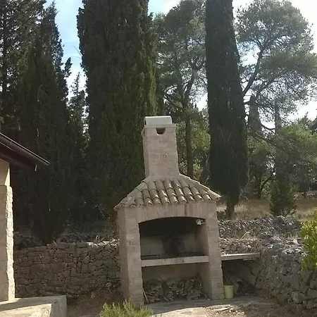 Vila Anja Brusje